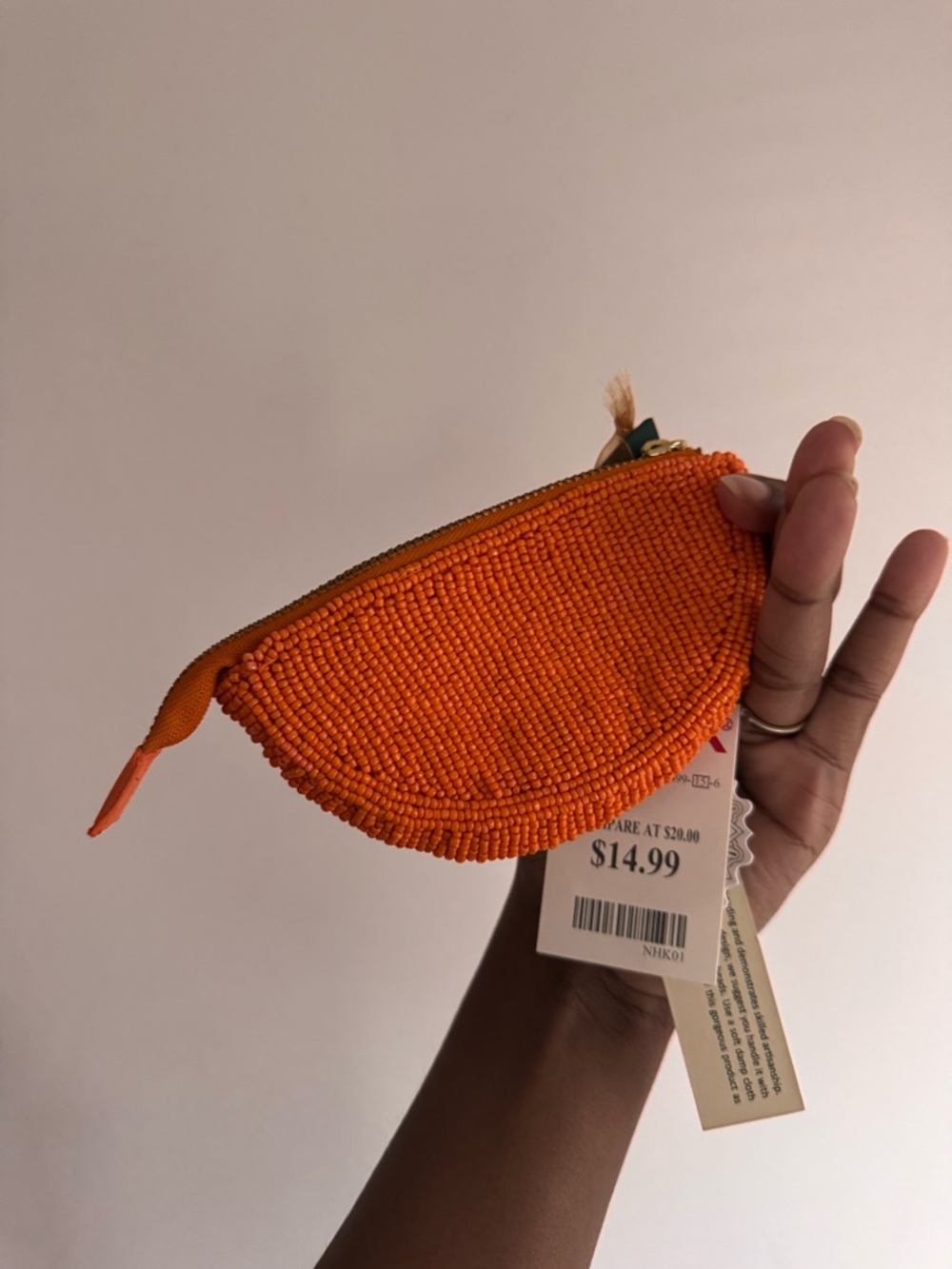 Orange Slice Beaded Wristlet - Orange & White - Picture 3 of 4
